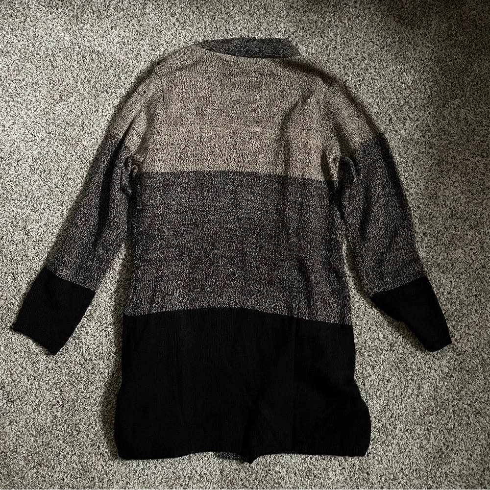 Kendra Scott Cardigan - NWT, Size Large - Picture 2 of 3